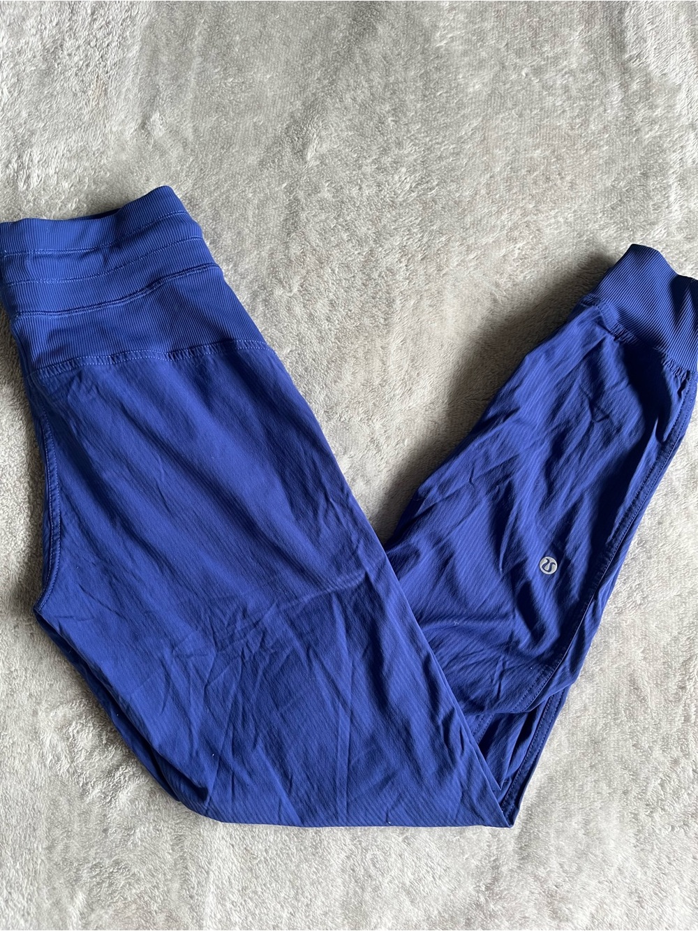 Lululemon Dance Studio Joggers size 0